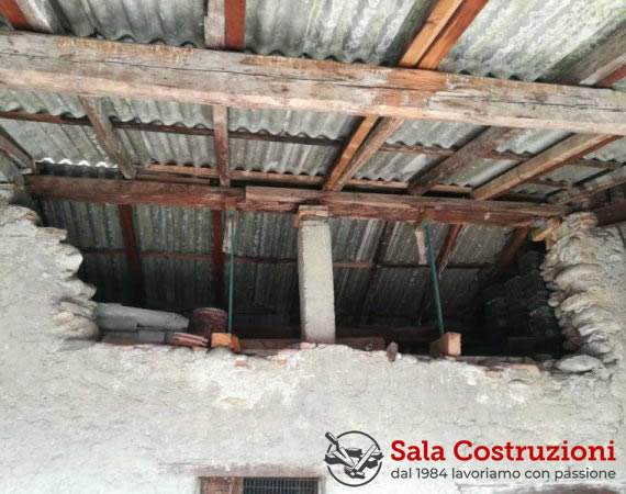 copertina rifacimento tetto in sismabonus villa d'adda sala costruzioni